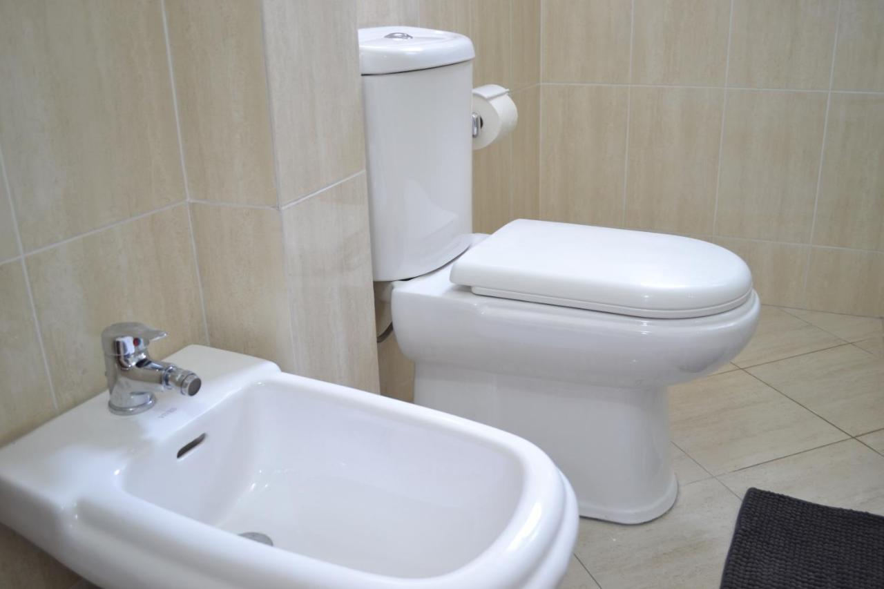Seaview Gateway 2 Bedrooms Apartment & Garage Avlonya Dış mekan fotoğraf