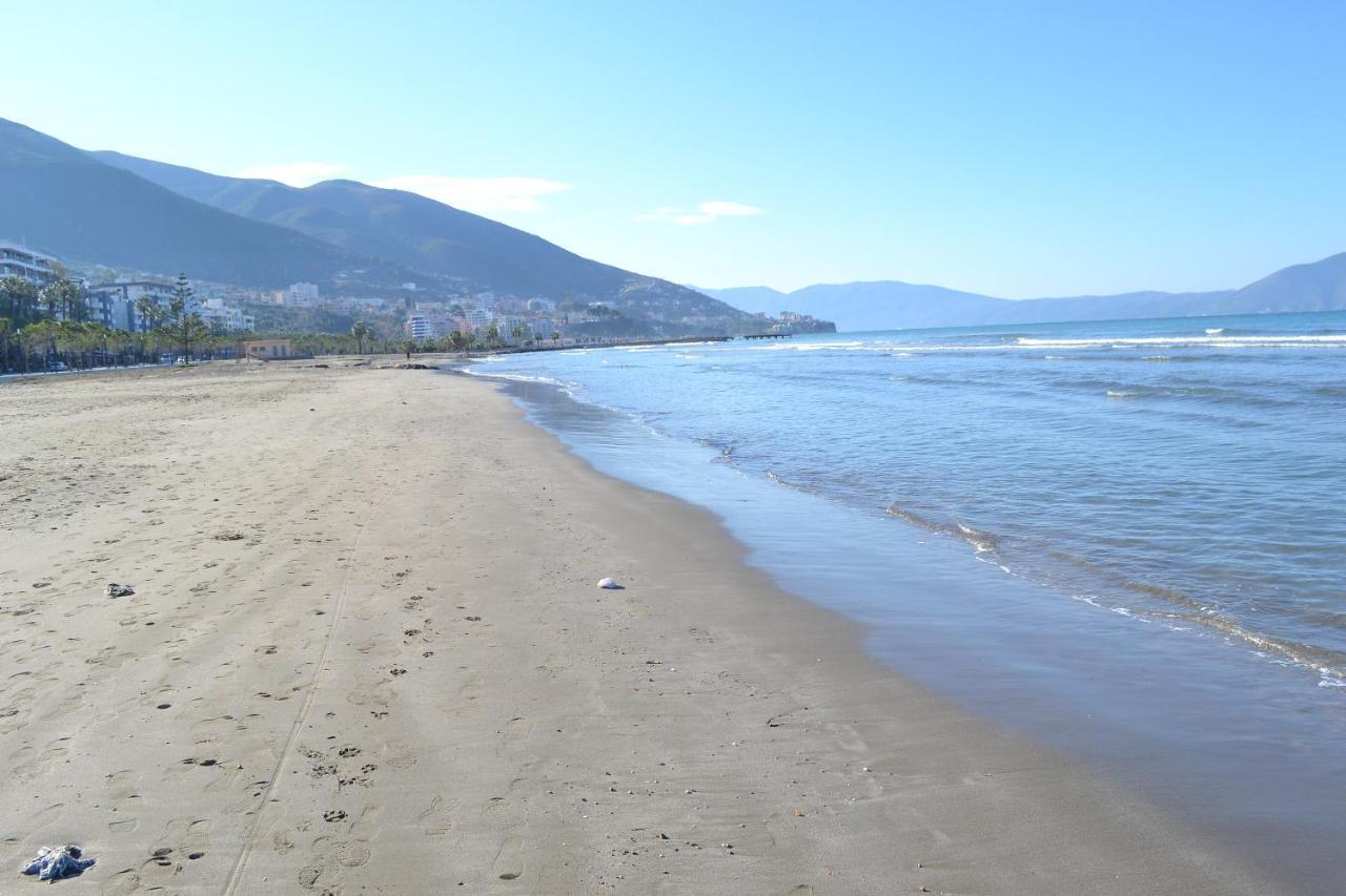 Seaview Gateway 2 Bedrooms Apartment & Garage Avlonya Dış mekan fotoğraf